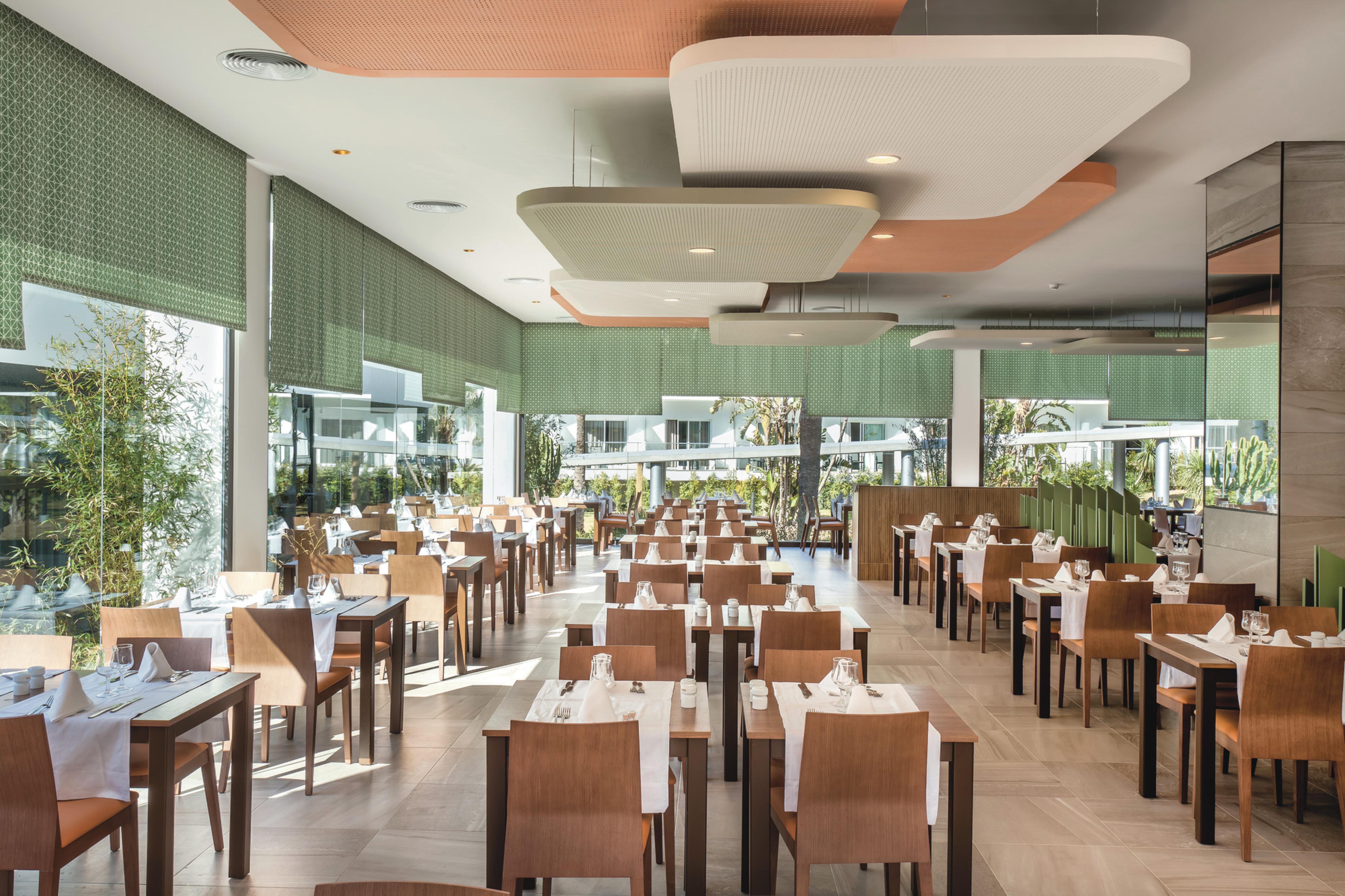 Hotel Clubhotel Riu Costa Del Sol 4*