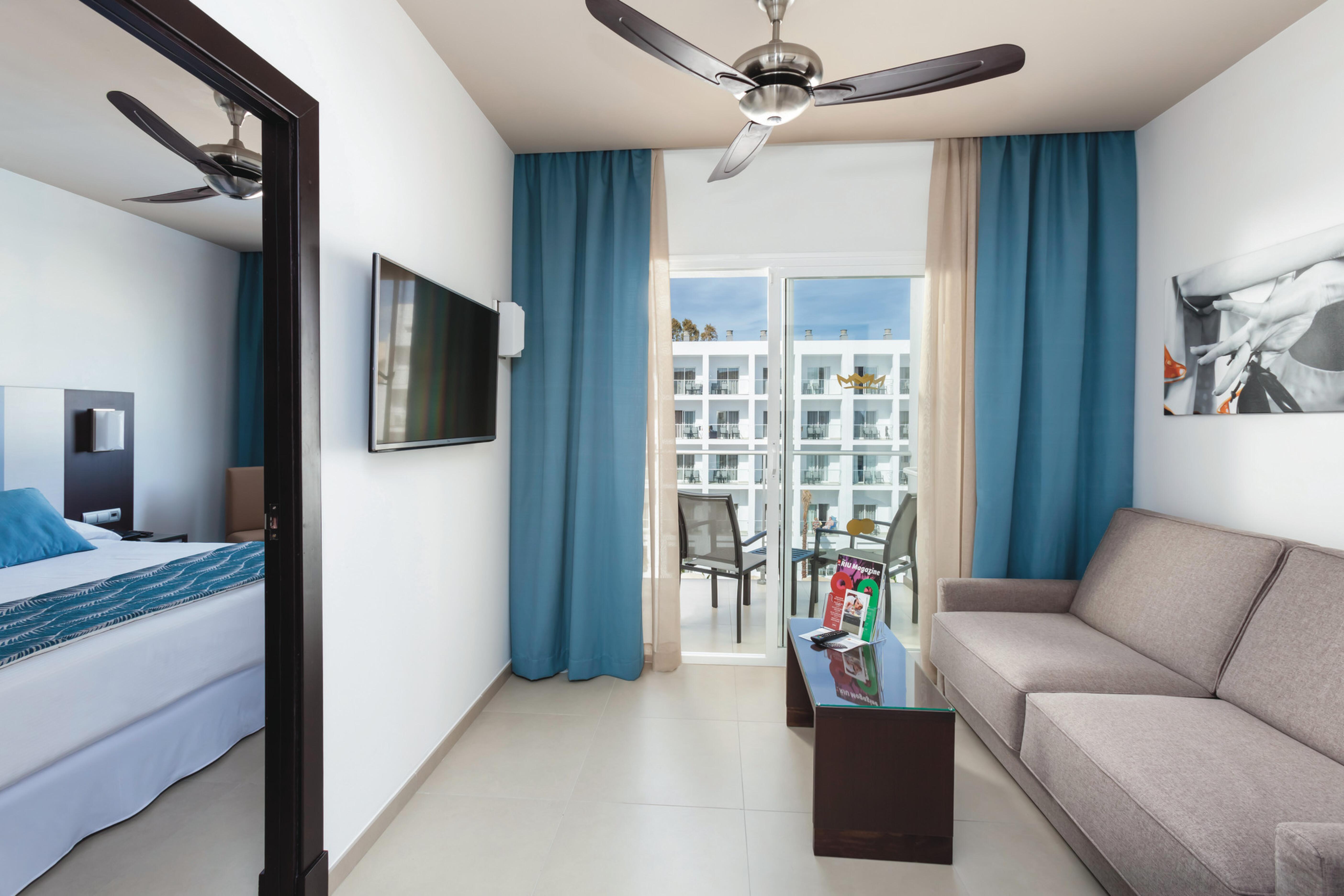 Hotel Clubhotel Riu Costa Del Sol 4*
